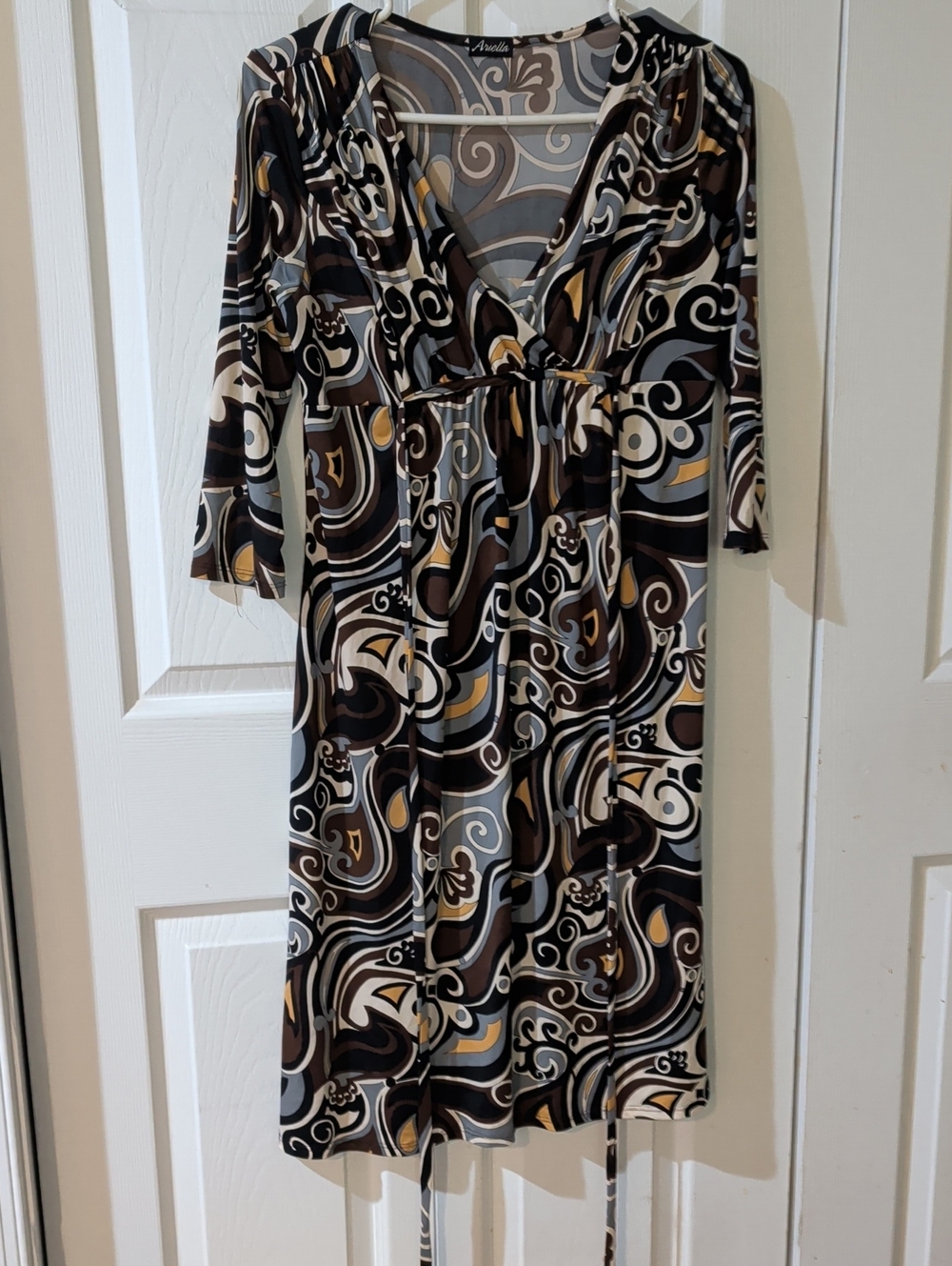 Ariella Brown and Cream Swirl Empire-Waist Long Sleeve Dress